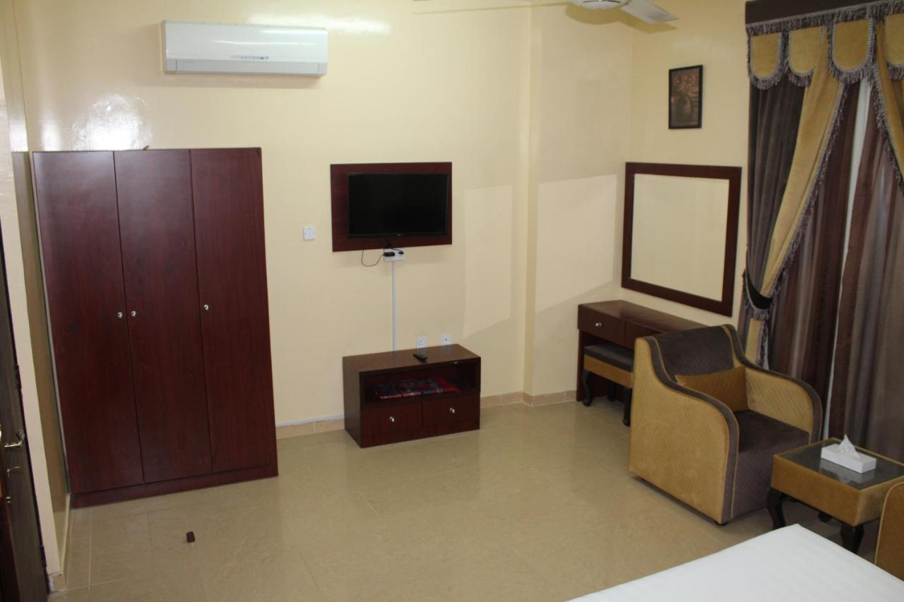 Al Aman Hotel Apartment Al-Burajmi Exteriér fotografie