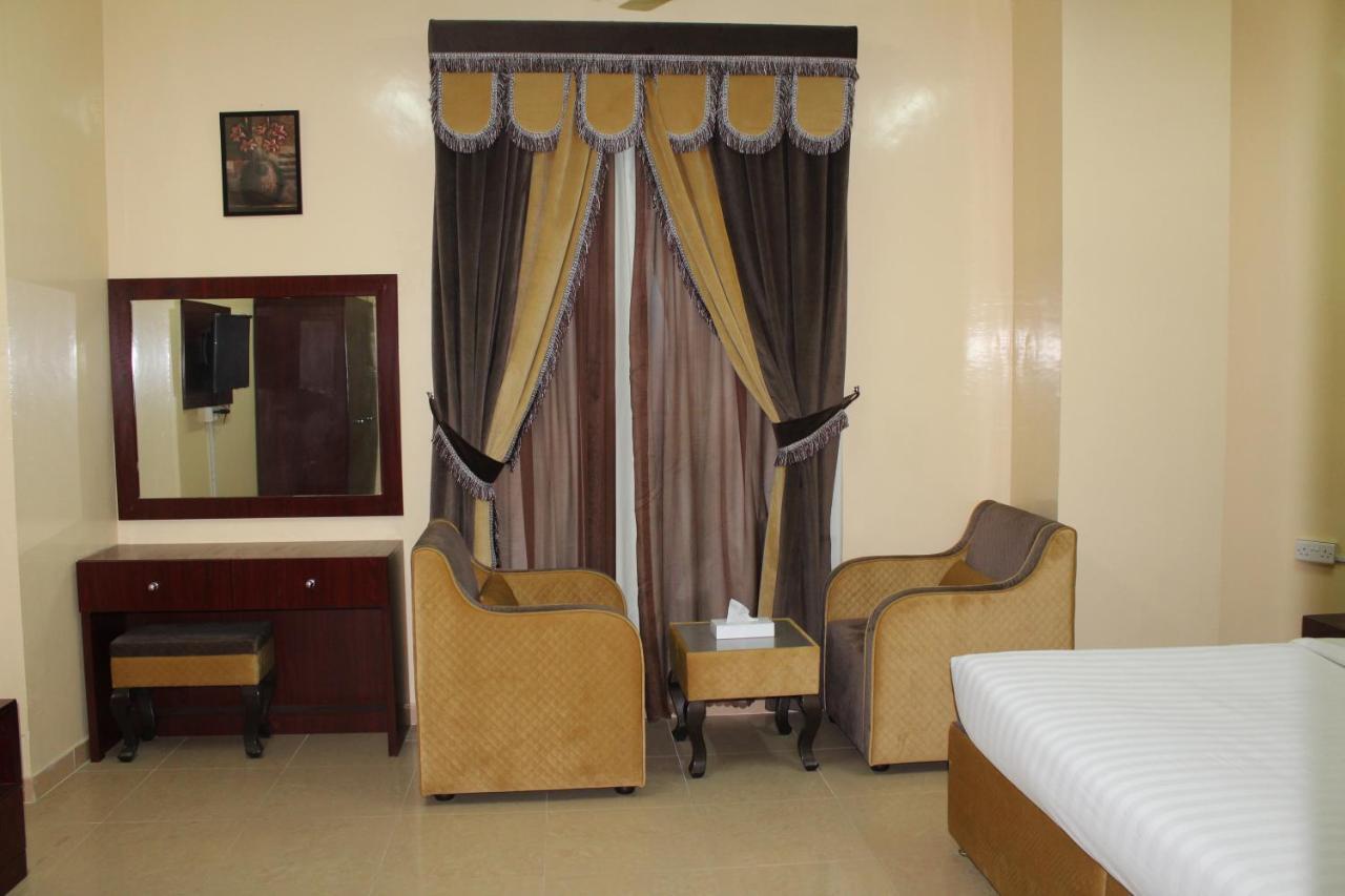 Al Aman Hotel Apartment Al-Burajmi Exteriér fotografie
